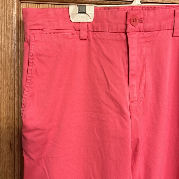 NWOT Vineyard Vines by Shep & Ian Sz. 28/32 - Picture 2 of 8